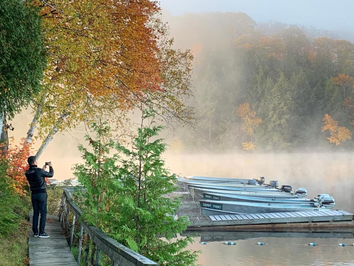 Sunny Point Resort Otter Lake Buitenkant foto